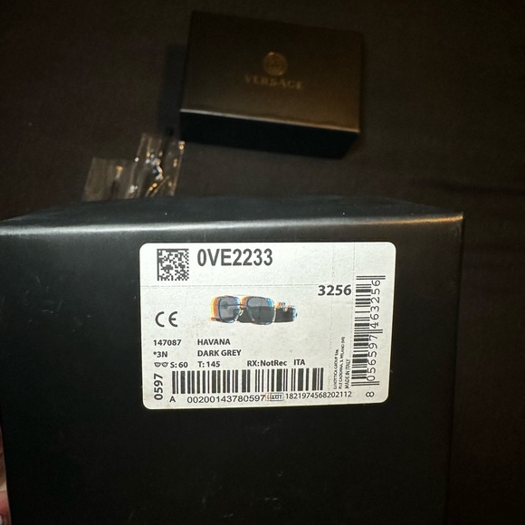 Versace sunglasses - Picture 5 of 14